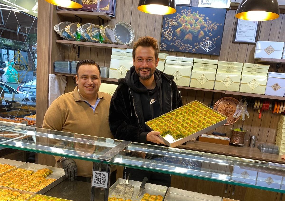 Ümraniye Bozkaya Baklavacısı: Geleneksel Tatların Adresi