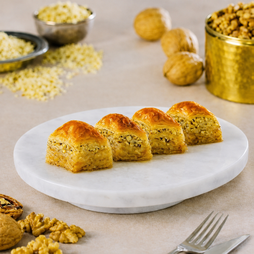 Cevizli Ev Baklavası
