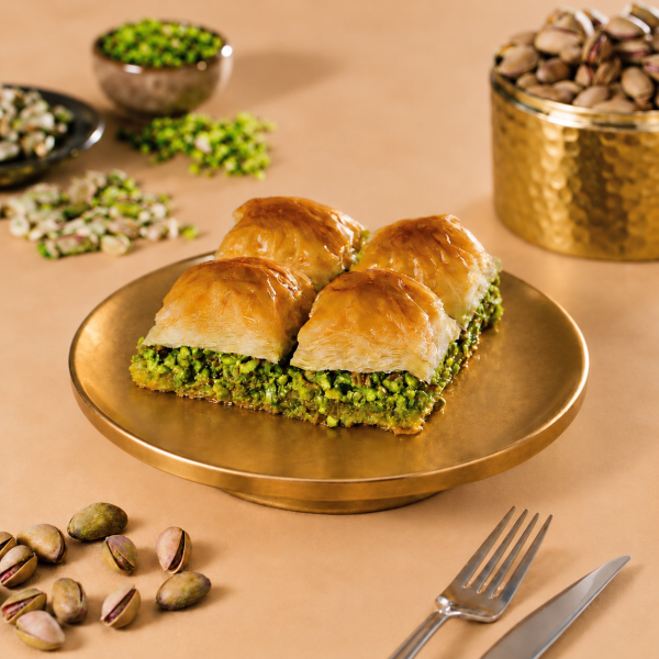 Fıstıklı Kare Baklava