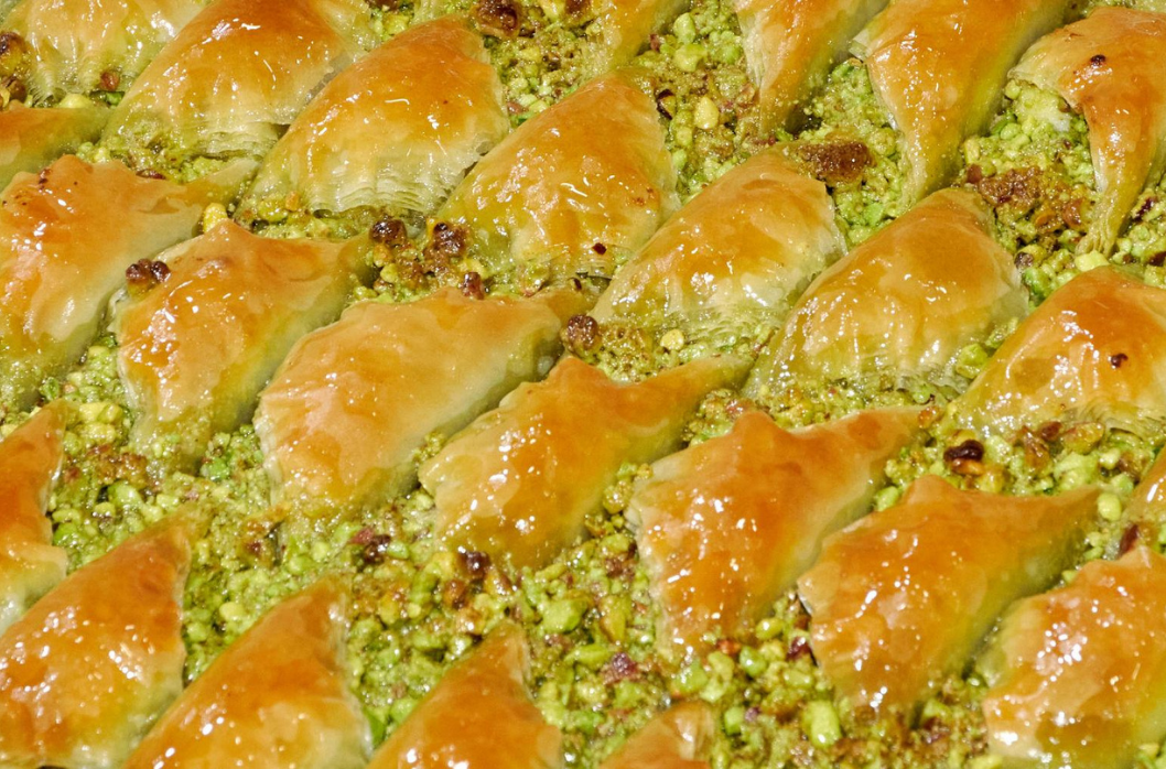 Misafire Baklava Alırken Yapılan 5 Sessiz Hata | Bozkaya Baklava Rehberi