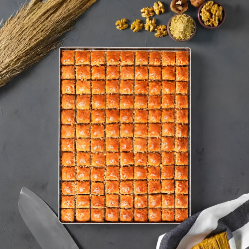Cevizli Ev Baklavası Tepsi 4 Kg