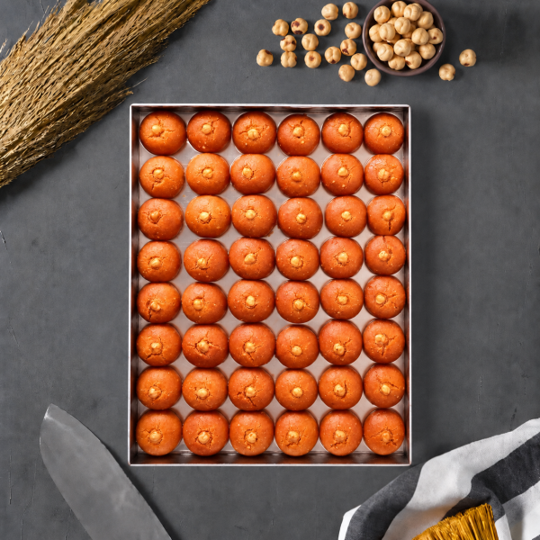 Fındıklı Şekerpare Tepsi 3.9 Kg