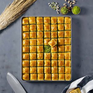 Fıstıklı Kare Baklava Tepsi 4 Kg